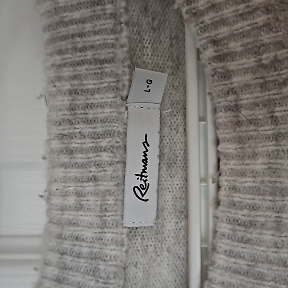 Sweater - Picture 2 of 3